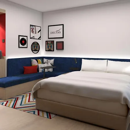 Szálloda Hampton By Hilton East