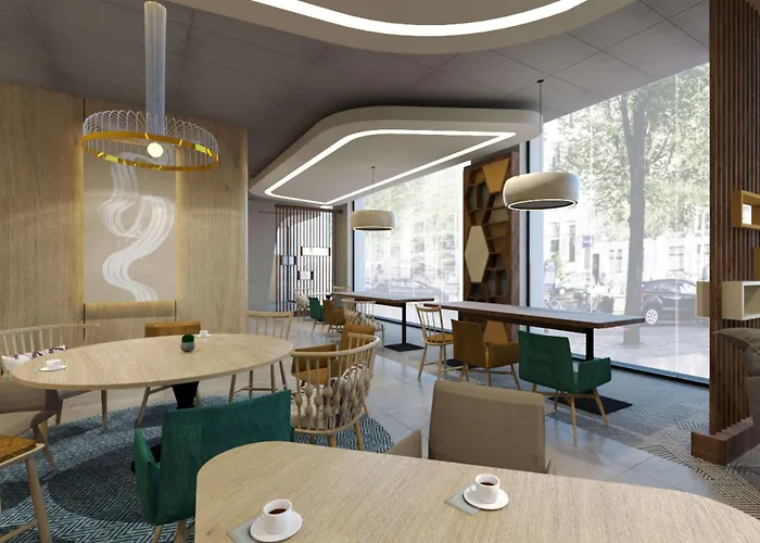 Hotel Hampton By Hilton East